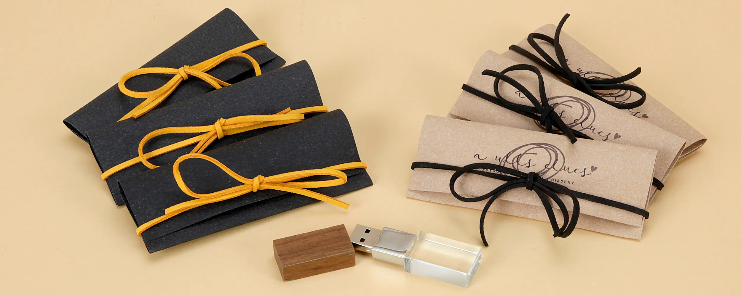 Sobres piel reciclada USB
